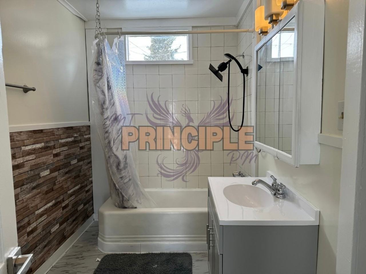 117 W Pearl St - Photo 3 of 11
