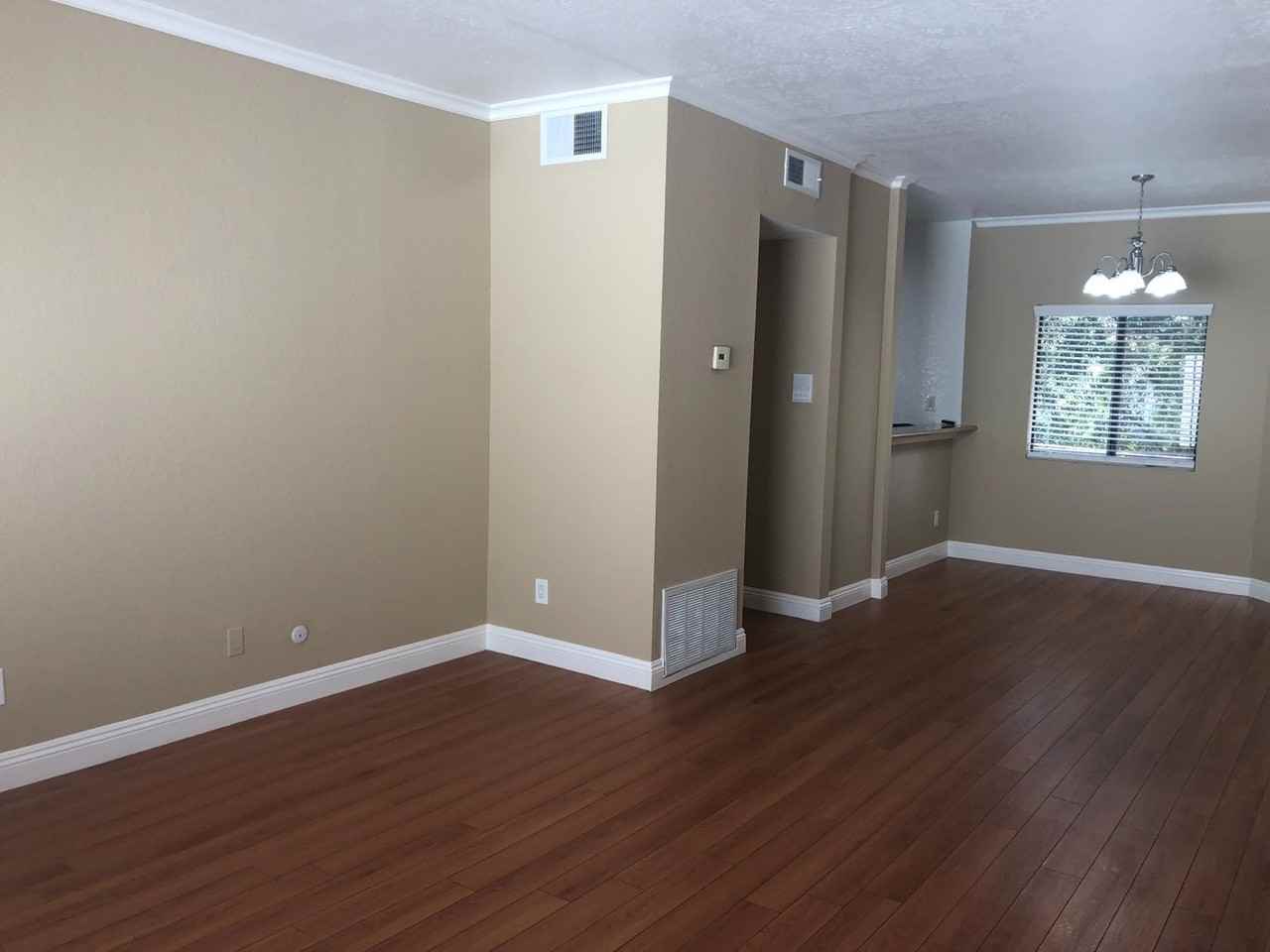 7632 Topanga Canyon Blvd - Photo 6 of 7