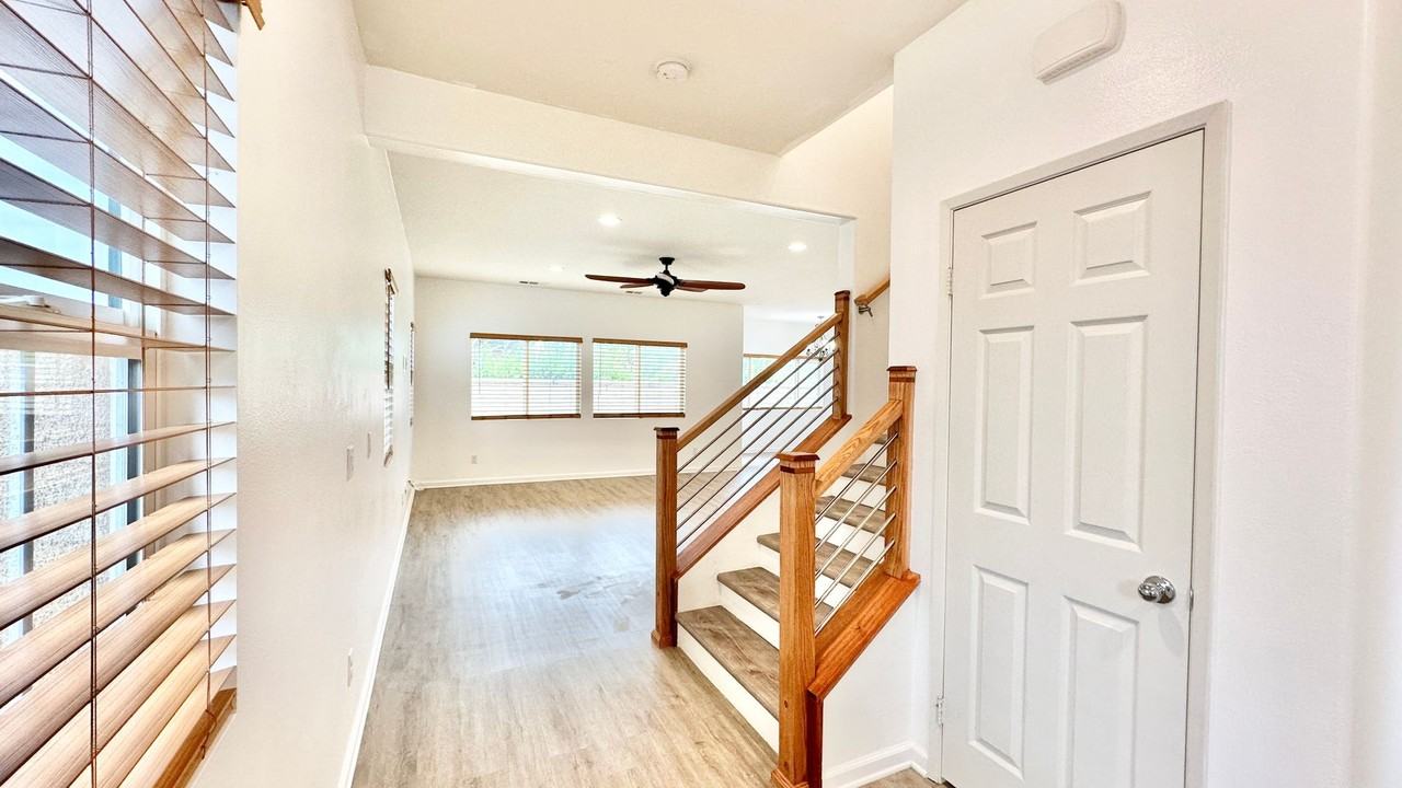 35266 Persano Pl - Photo 4 of 50