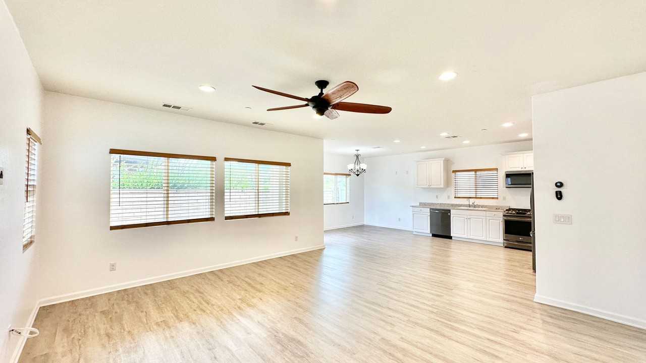 35266 Persano Pl - Photo 5 of 50