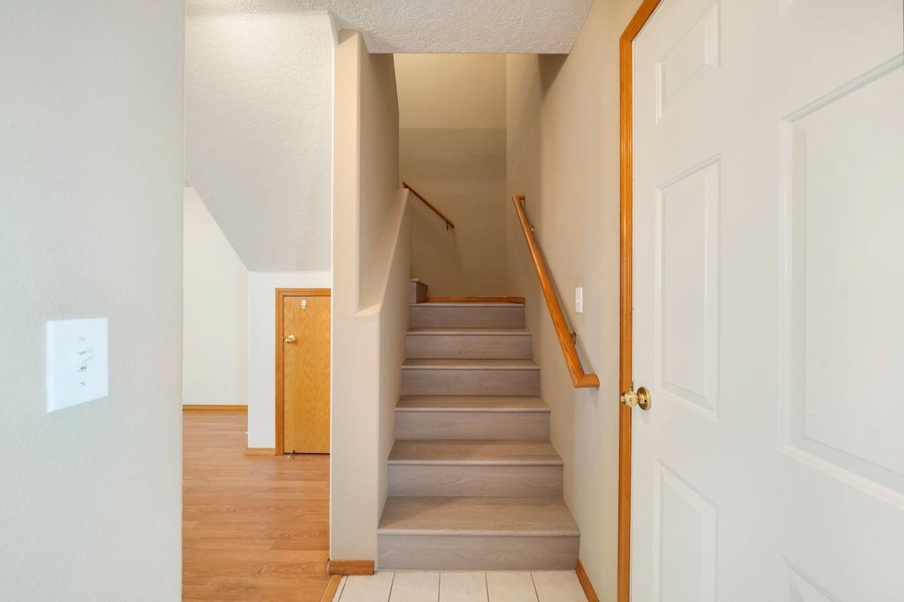 16971 Se Ankeny St - Photo 5 of 26