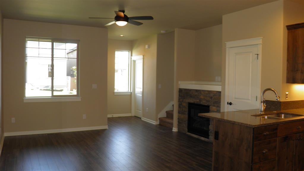 20801 Ne Sierra Dr - Photo 3 of 14