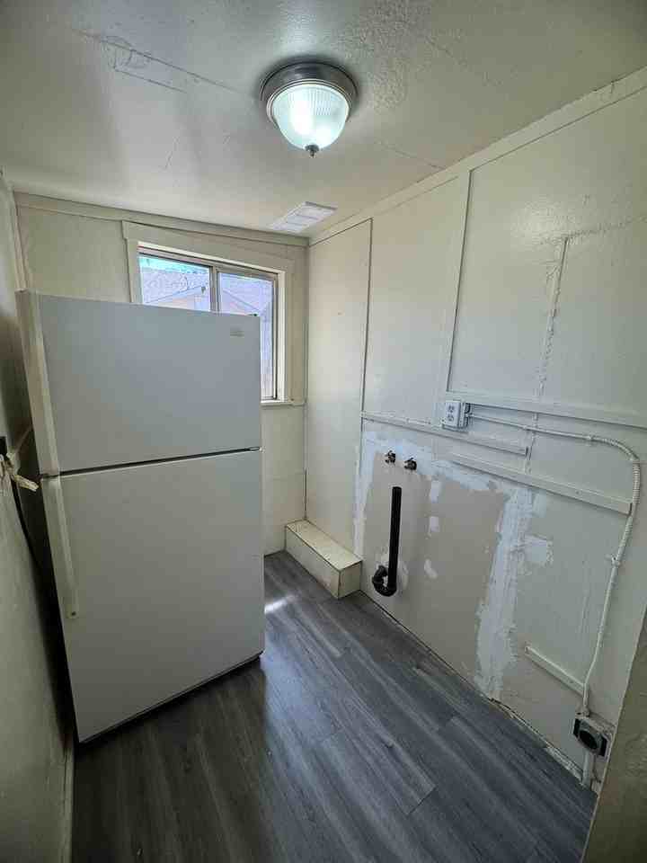 505 Bryte Ave - Photo 6 of 15