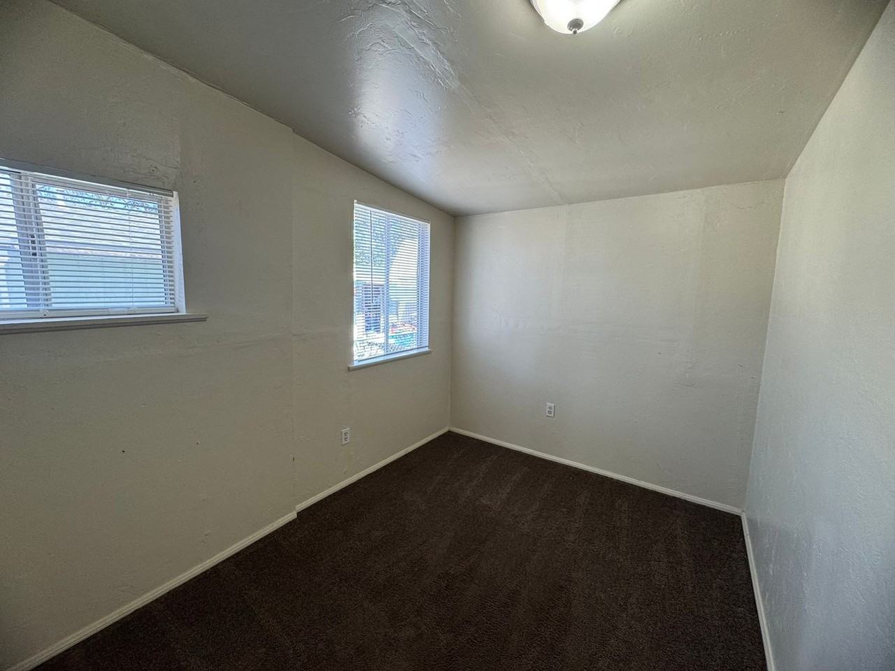 505 Bryte Ave - Photo 7 of 15