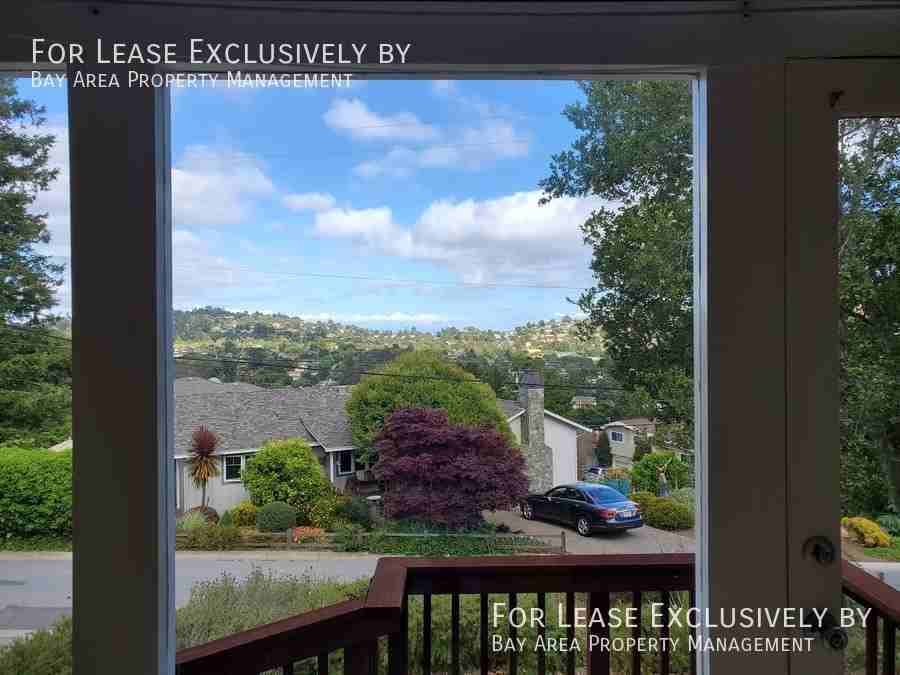 2216 Ewell Rd - Photo 2 of 11
