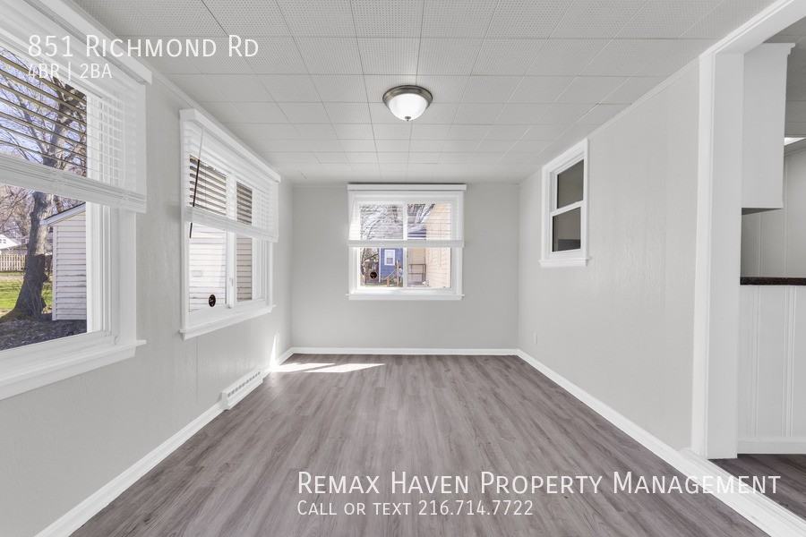 851 Richmond Rd - Photo 3 of 30