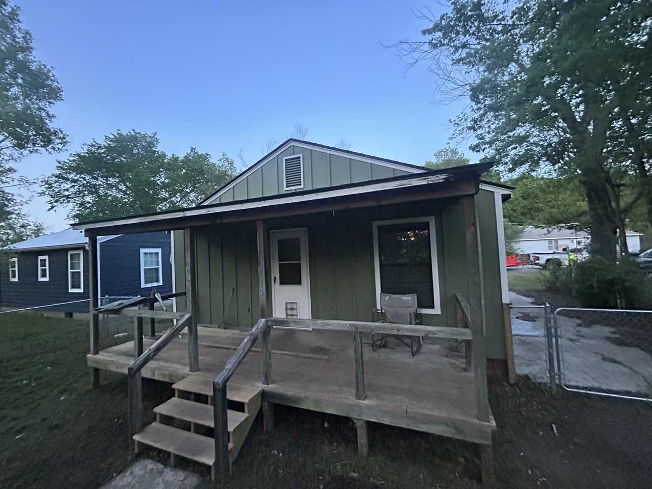 116 N Coal St #NA - Photo 2 of 4