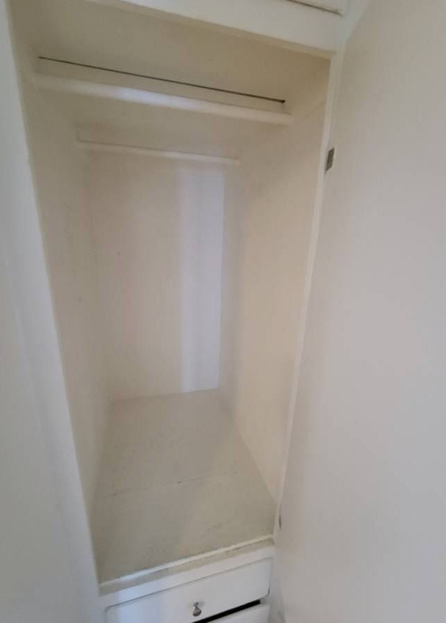 489 S Robertson Blvd #1-2 - Photo 3 of 12