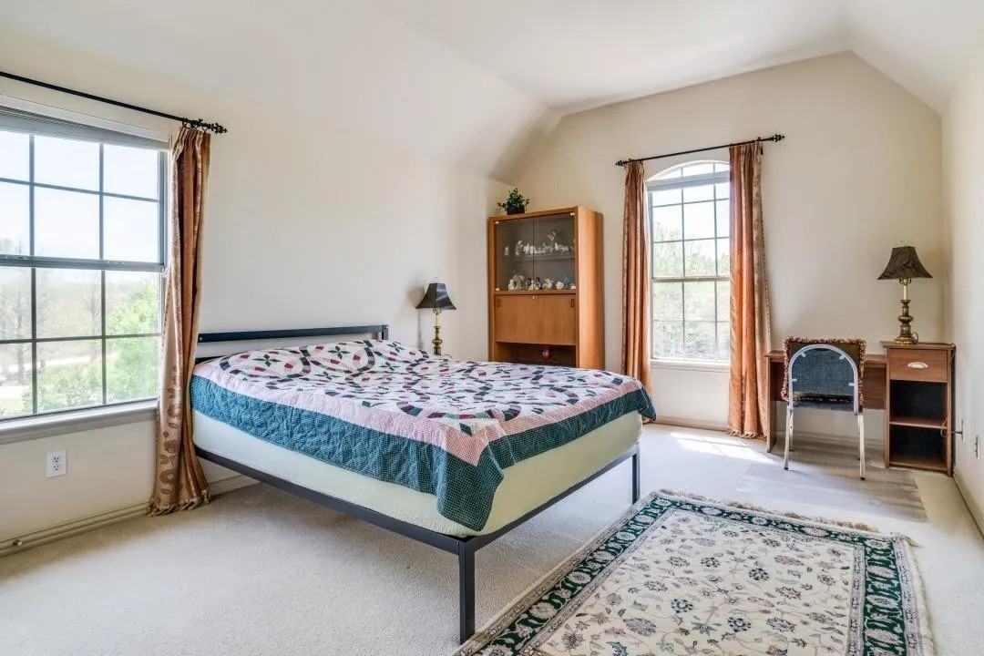 631 Lakeridge Dr #NA - Photo 3 of 13