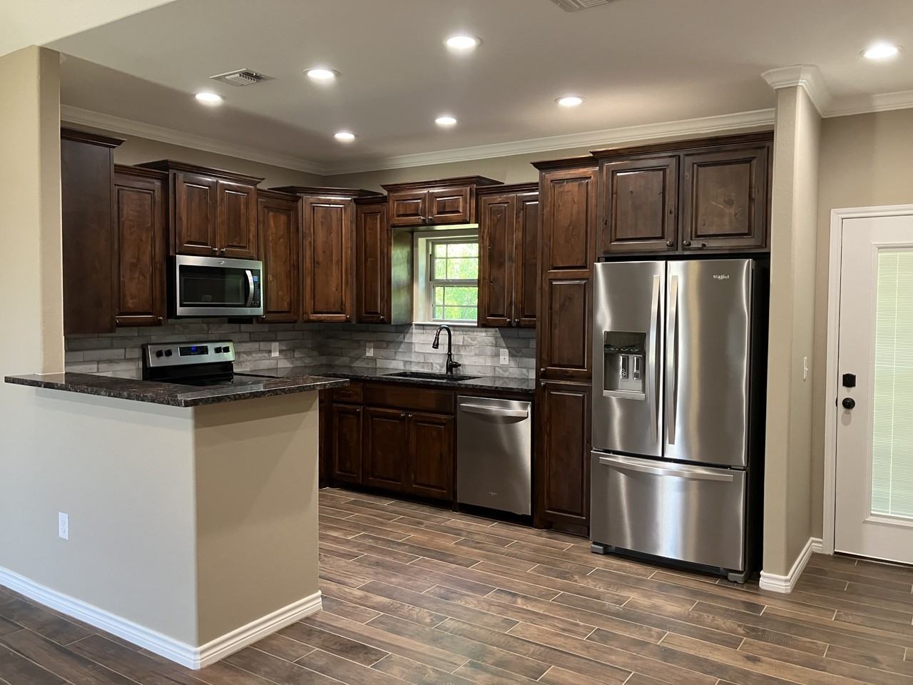 112 Elkhorn Dr #NA - Photo 2 of 13