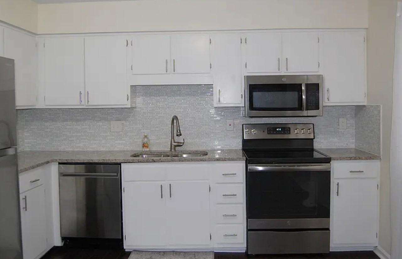 800 Fargo St #NA - Photo 5 of 16