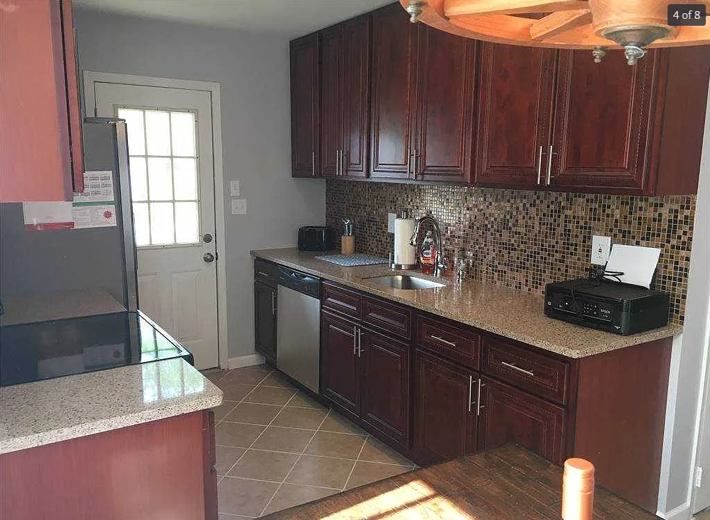 97 W Broadway #NA - Photo 2 of 6