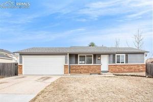 featured image of 2005 Farnsworth Dr #6
