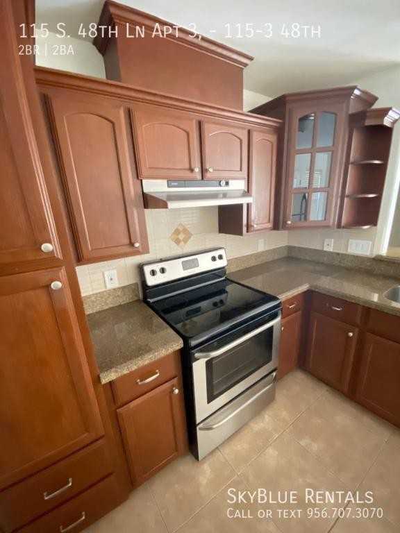 115 S 48th Ln #115-3-48th - Photo 2 of 8