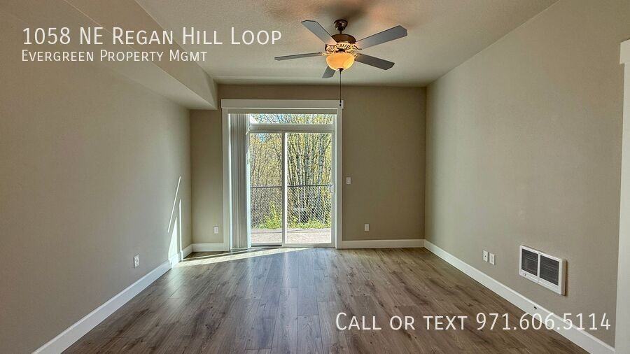 1058 Ne Regan Hill Loop #ADU - Photo 3 of 22