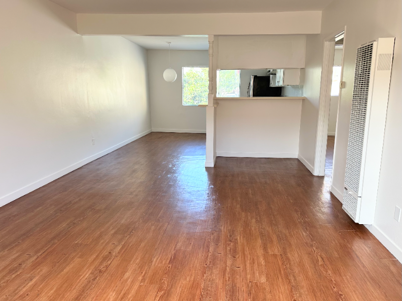 963 Edgecliffe Dr #33