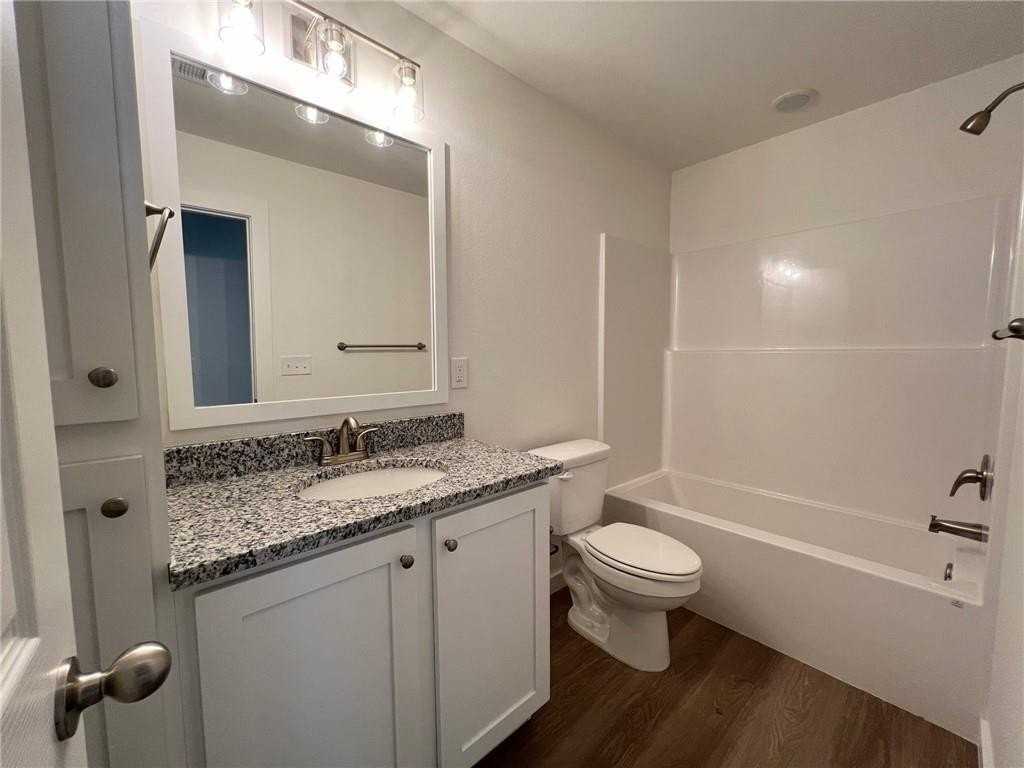 6808 Northwest Trevy Street - Photo 6 of 16