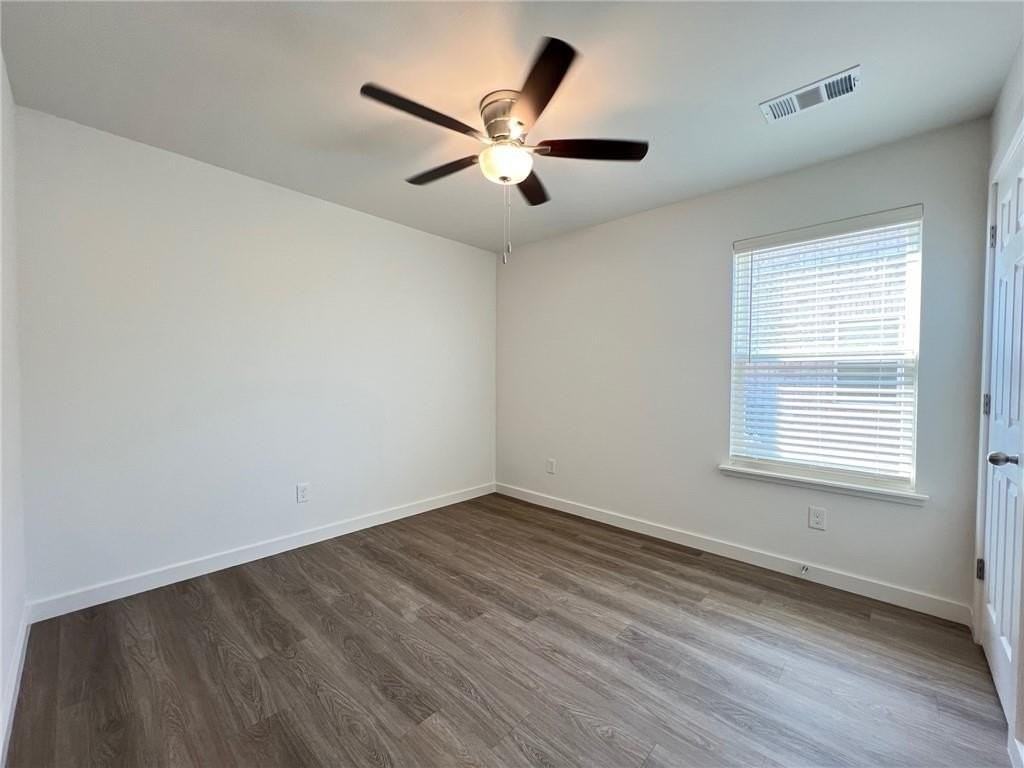 6808 Northwest Trevy Street - Photo 7 of 16