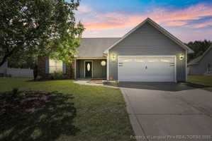 featured image of 488 Collinwood Dr