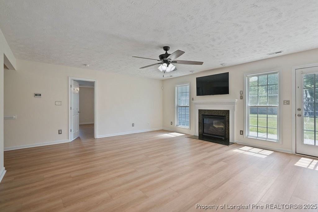 488 Collinwood Dr - Photo 7 of 24