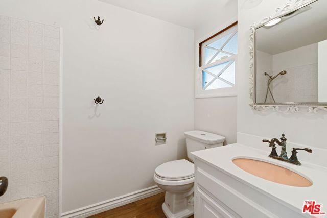 1230 9th St - Photo 2 of 8