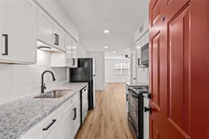 featured image of 125 13th St Se #201