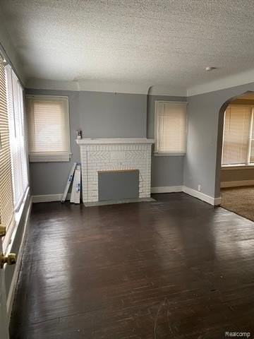 8248 ROSELAWN Unit 2 Street - Photo 3 of 14