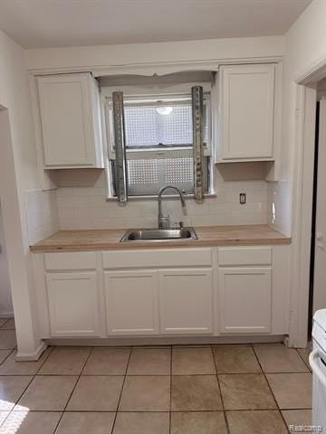 17843 Strasburg St - Photo 3 of 11