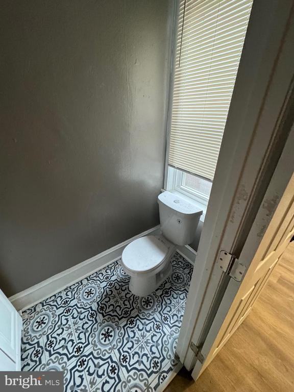 1822 S 6th St - Photo 3 of 14