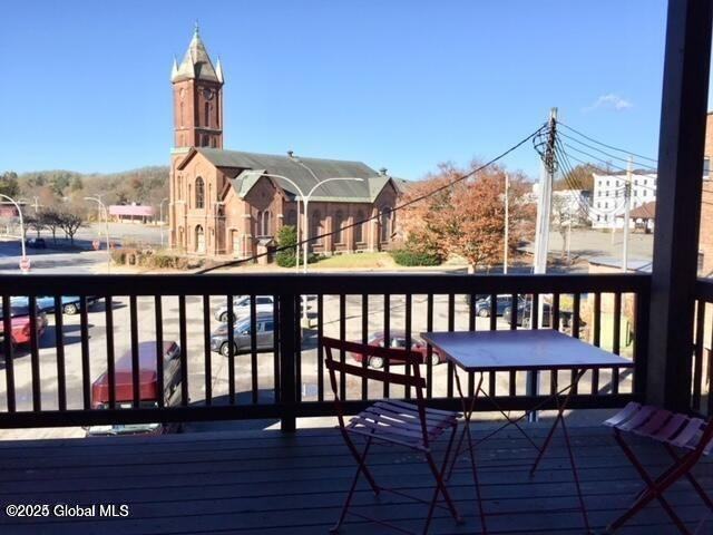 31 N Main St - Photo 2 of 10