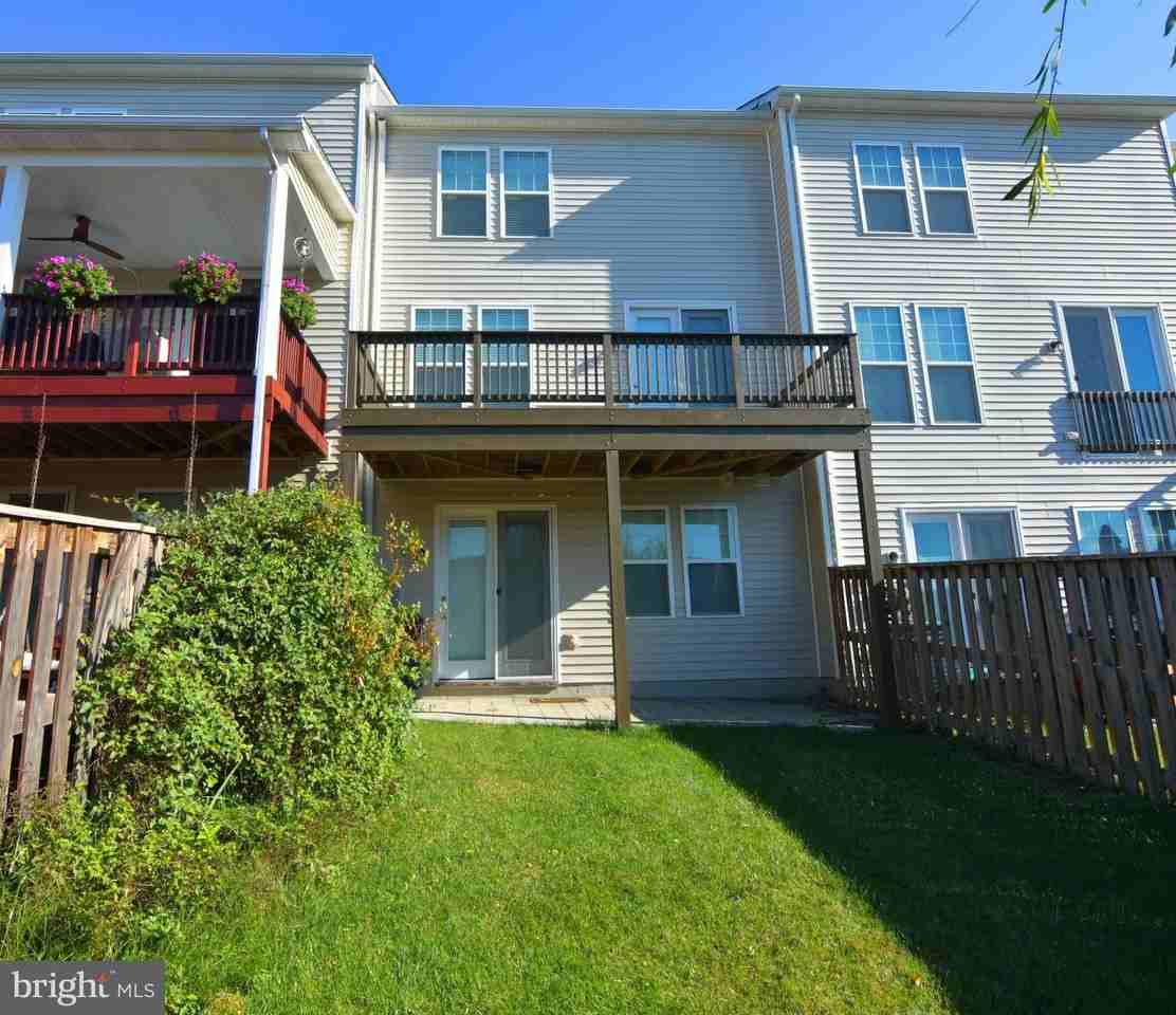 165 Solara Dr - Photo 2 of 39