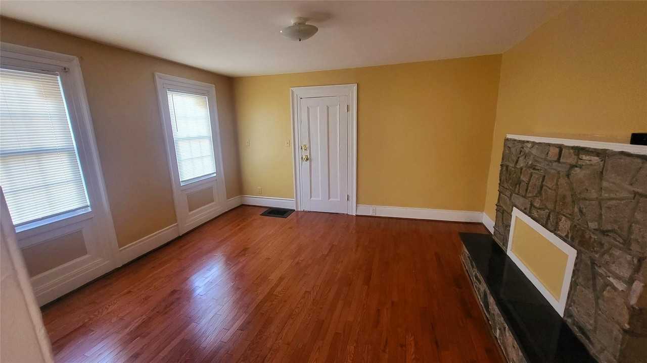 33 SMITH Street 1 S - Photo 5 of 16