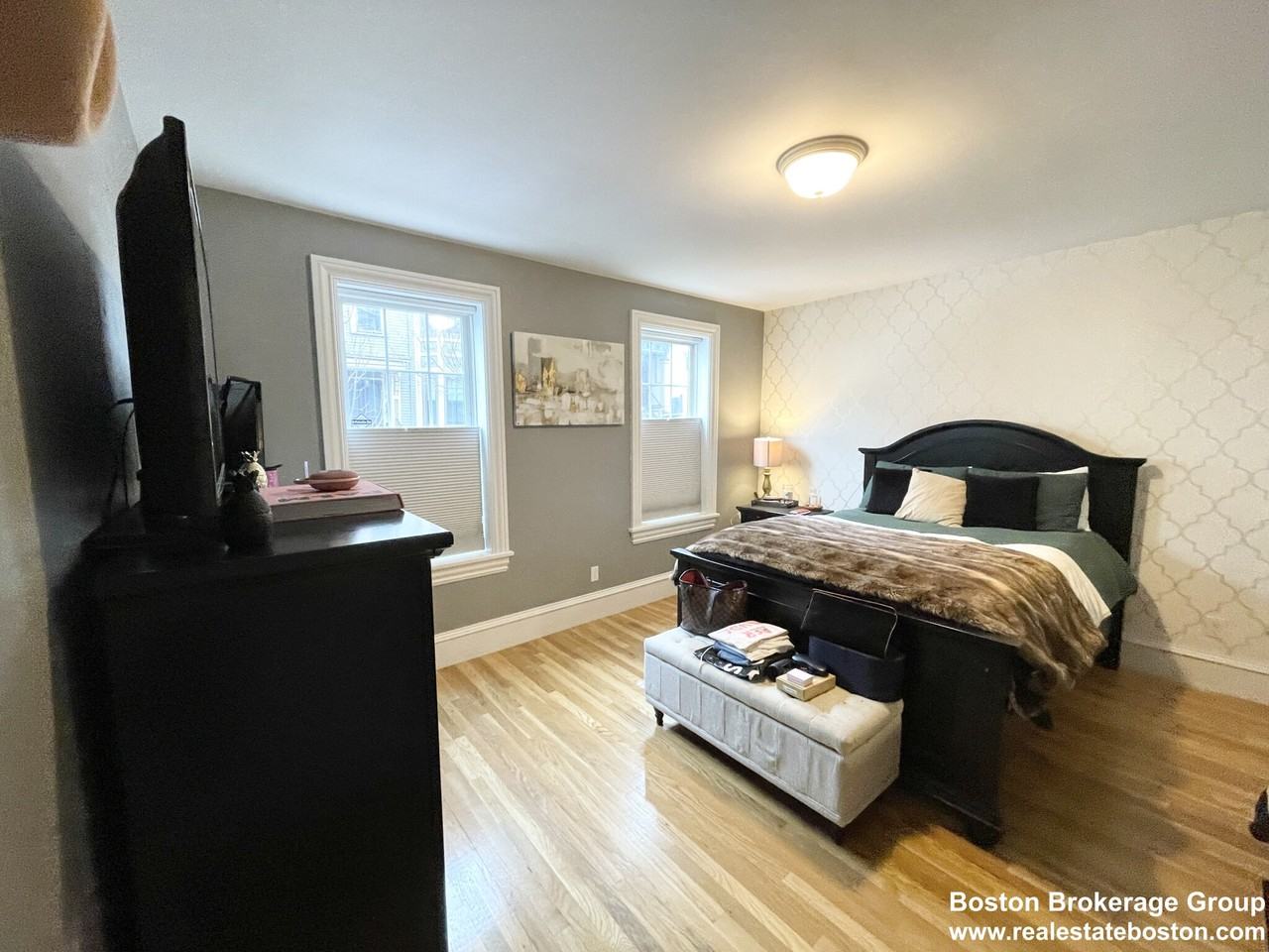 2729 Telegraph St #1 - Photo 3 of 12