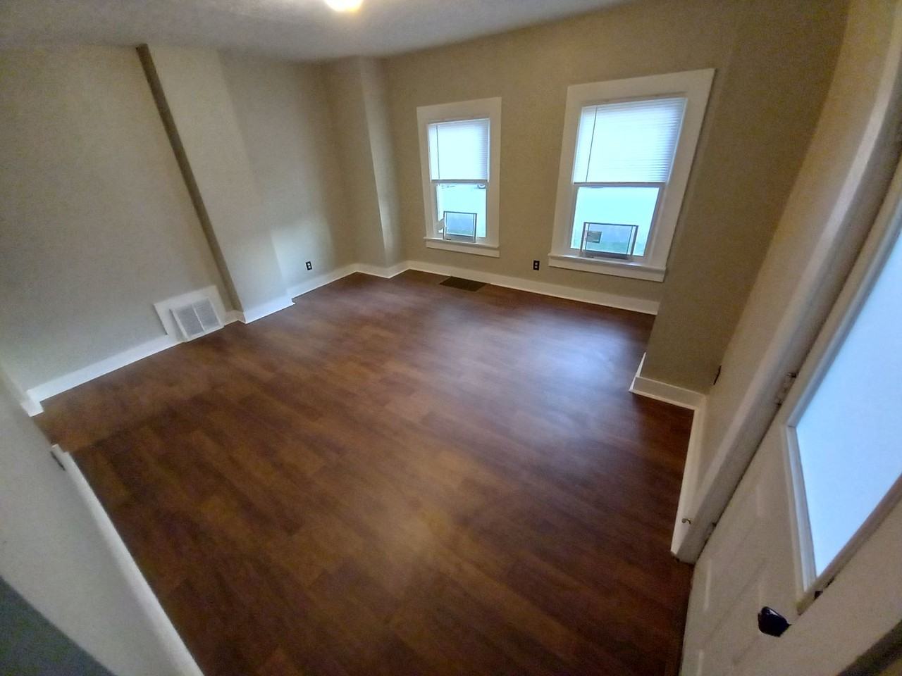 615 N 10th St - Photo 2 of 11