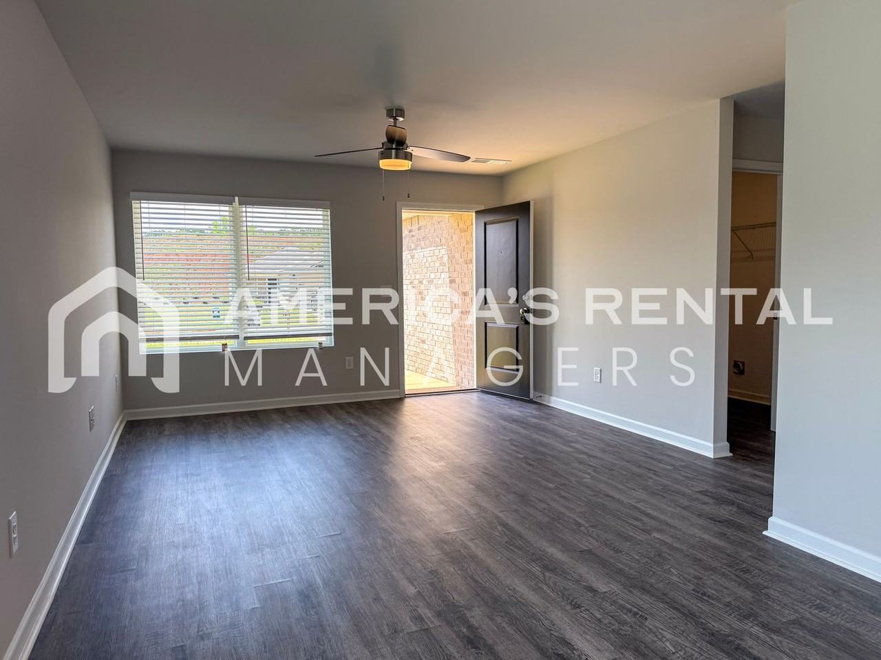 651 Antler Way - Photo 7 of 29