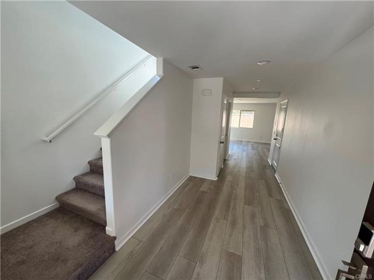 24024 Roybal Way - Photo 2 of 18