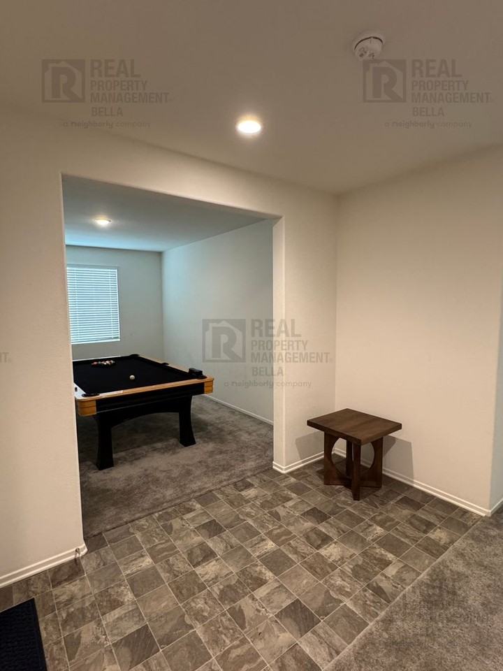 3071 Homeward St - Photo 4 of 34