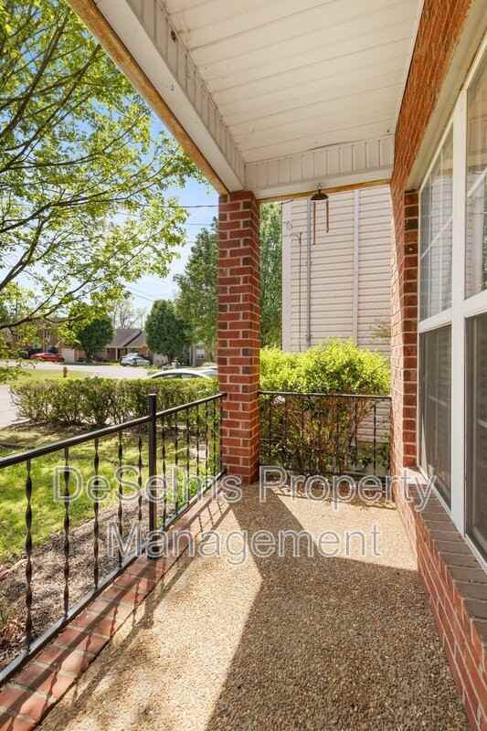 703 Brent Glen Pl - Photo 3 of 36