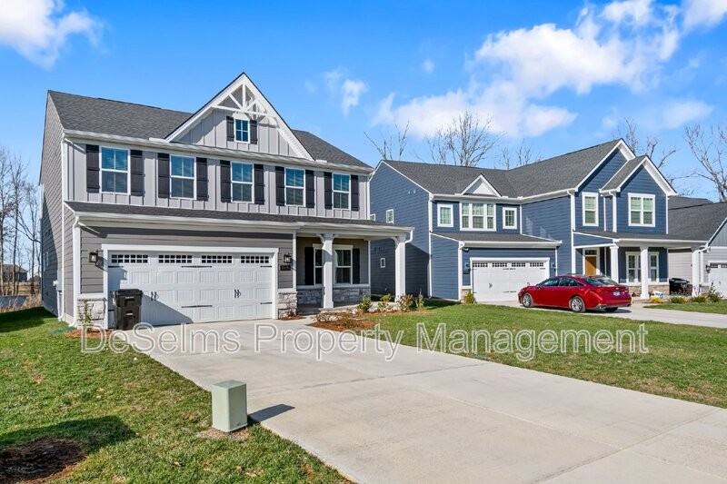 3820 Pitchers Ln - Photo 3 of 50