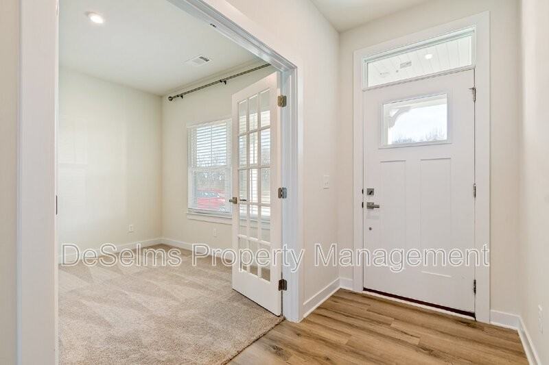 3820 Pitchers Ln - Photo 6 of 50