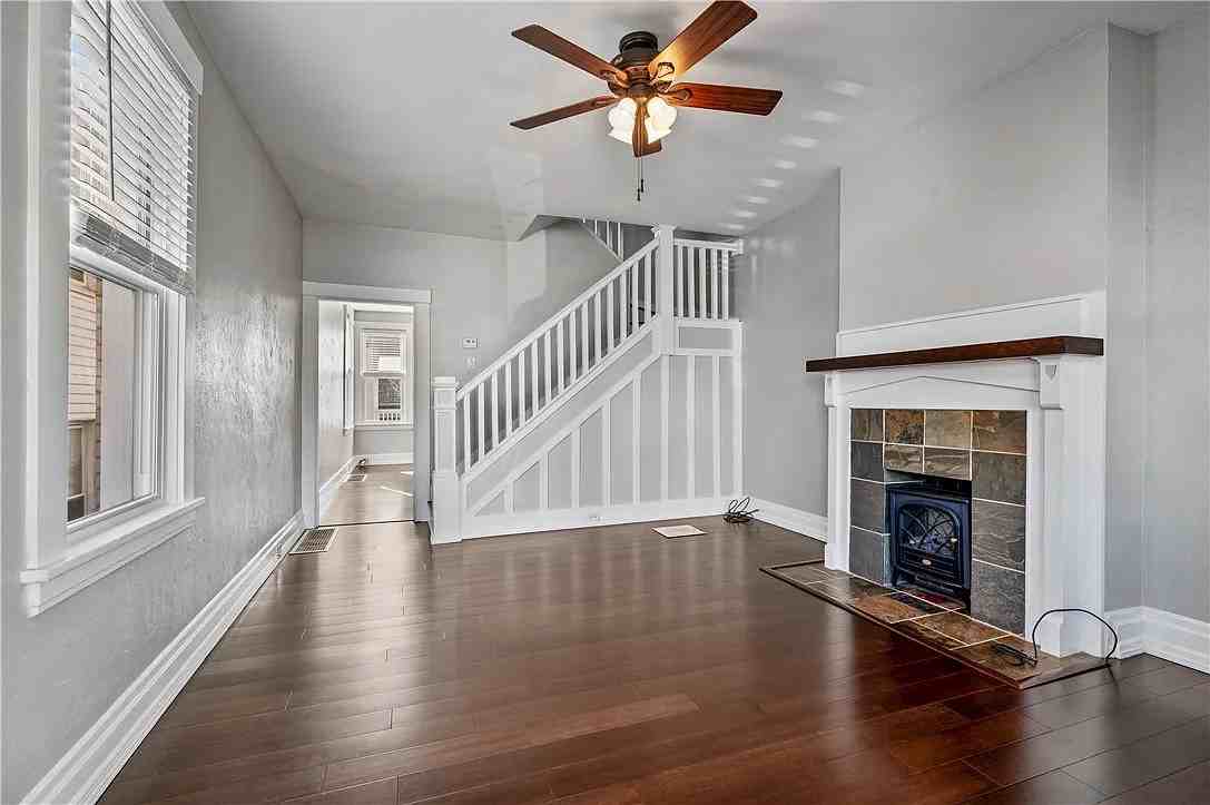 3059 Texas Ave - Photo 2 of 18