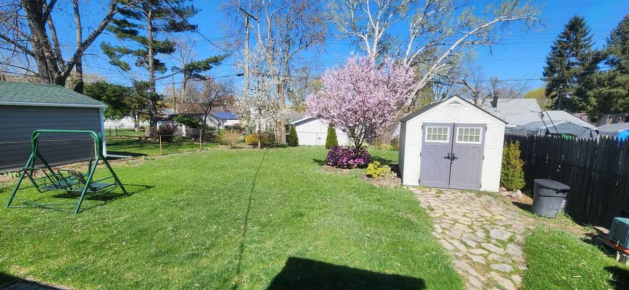 1163 Fall River Rd - Photo 2 of 3