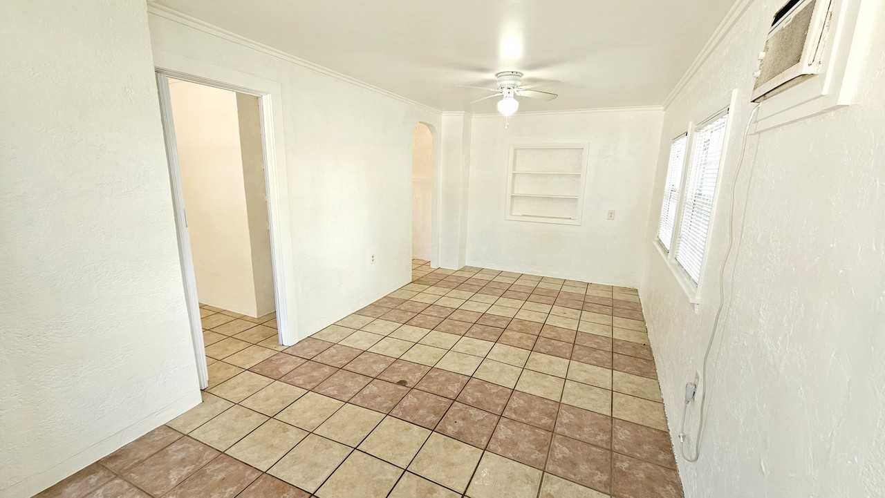 15 N Mango St #W - Photo 5 of 19