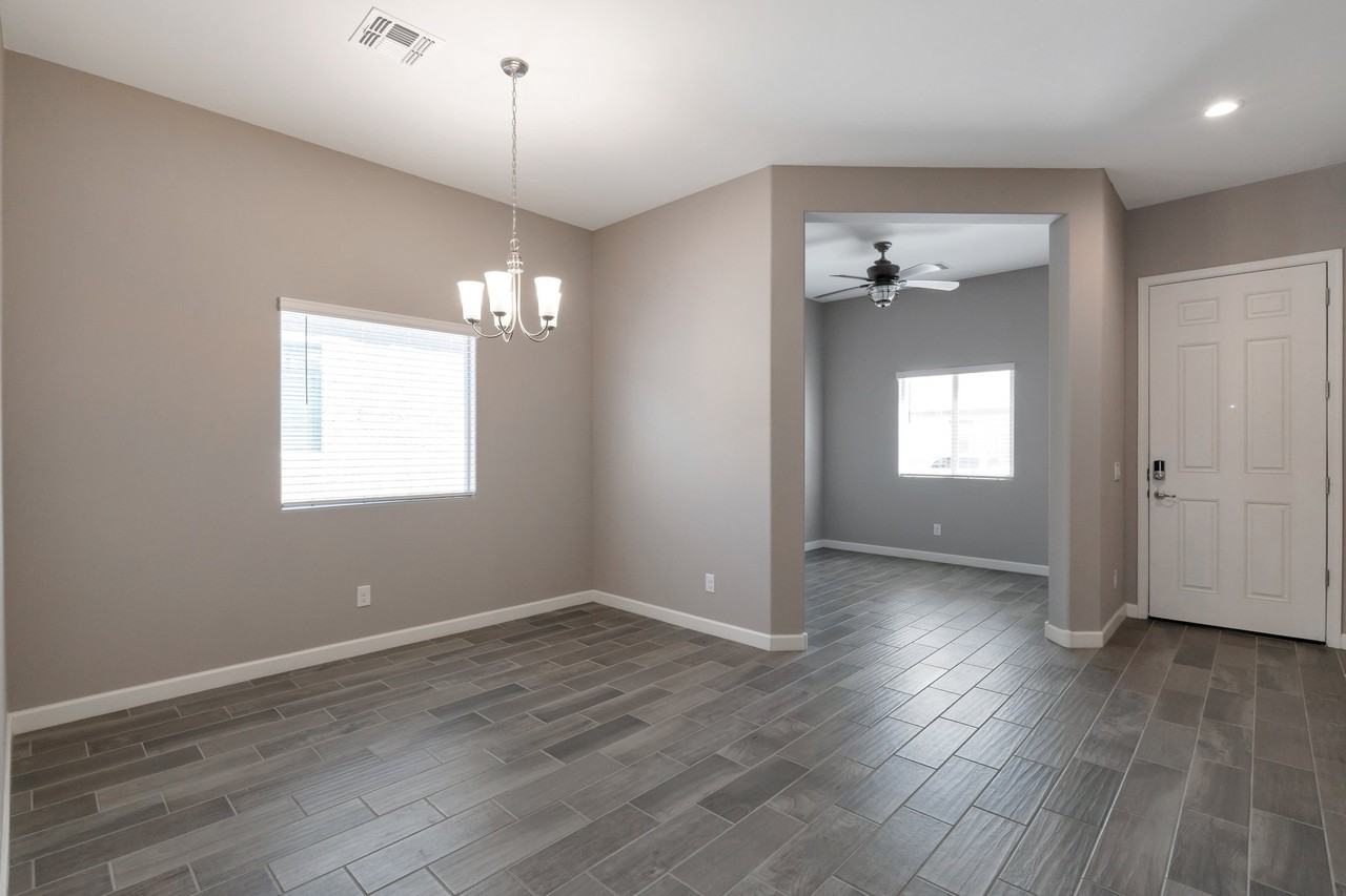 3512 W Ringtail Den Way - Photo 2 of 24