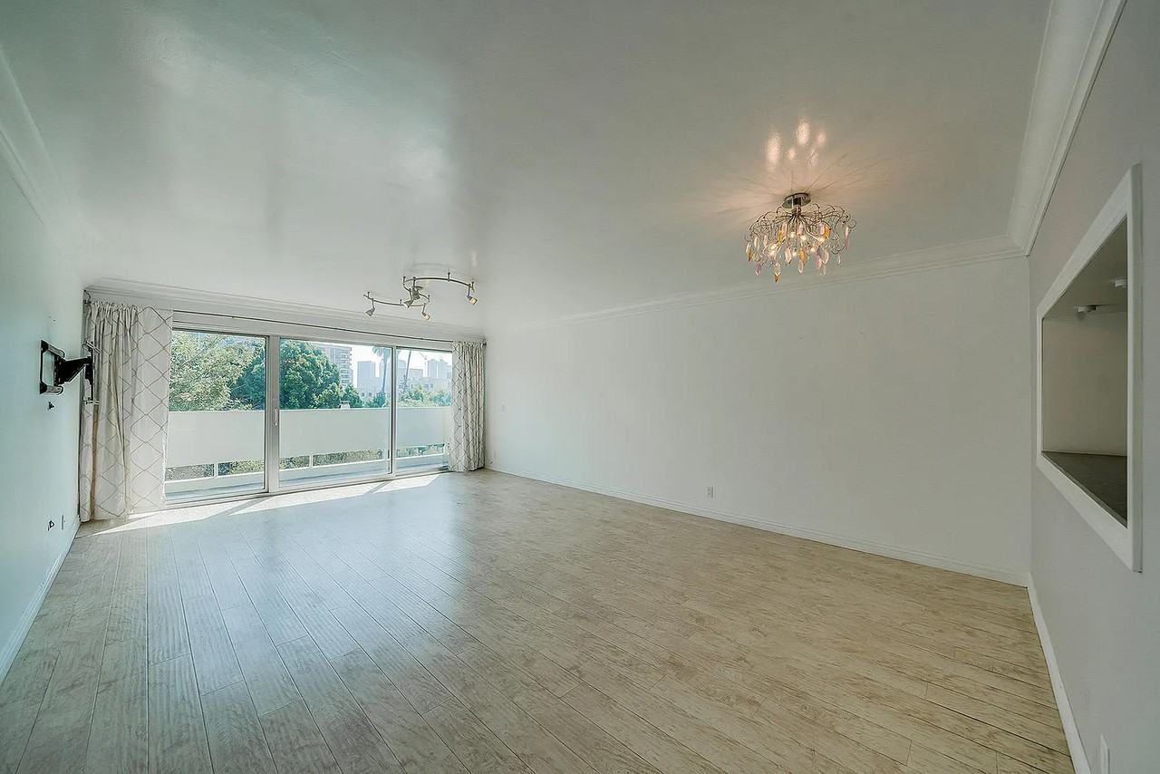 10701 Wilshire Blvd - Photo 3 of 17