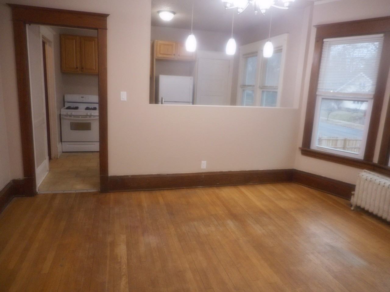 101 Litchfield St #2 - Photo 3 of 12