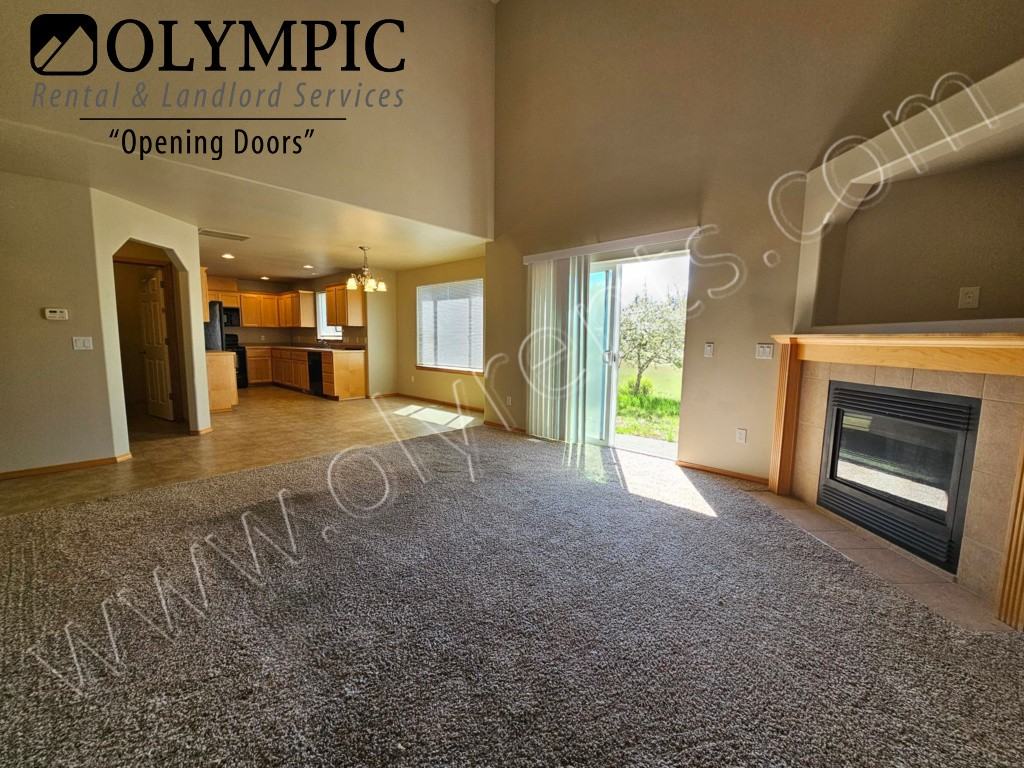 7181 Radius Loop Se - Photo 3 of 30