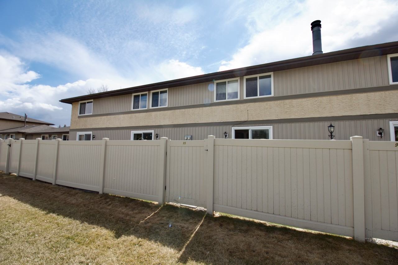 8930 99 Ave #95 - Photo 3 of 35