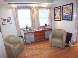 featured image of 77 Easton St #2