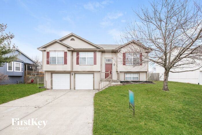 306 Copeland Dr - Photo 2 of 15